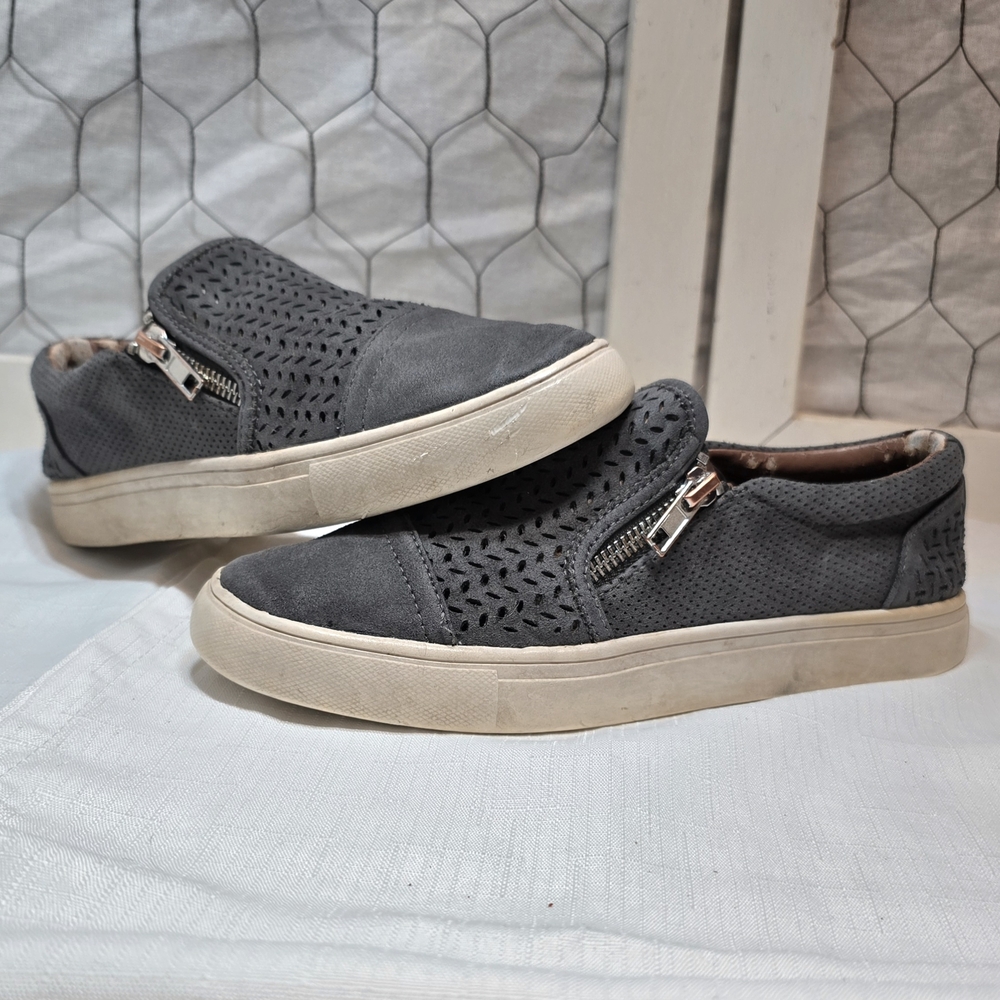Report Footwear Alexa Perforated Double Zip Slip-On Sneakers Grey Women's 6.5
